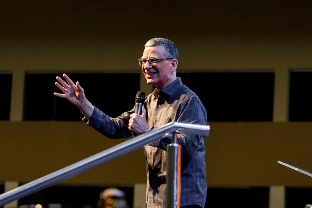 Simon Potter ministrando sobre oração