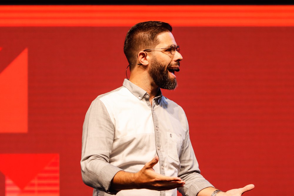 Pr. Thiago Borba - Deus como centro da família