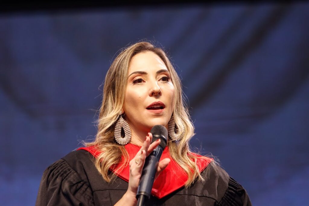 Mantenha a chama da Palavra acesa