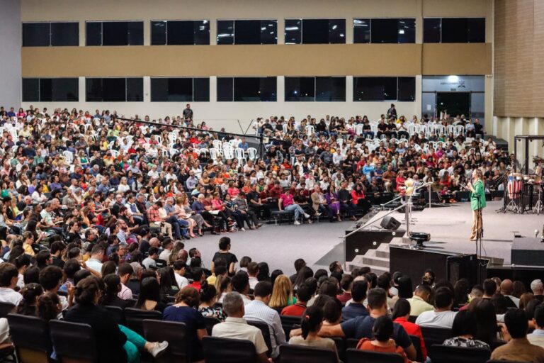 https://verbodavida.com/campinagrande/mensagens/sintonizados-com-a-gloria