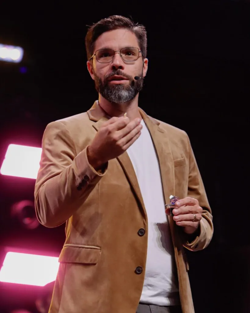 Ressuscitados com Cristo