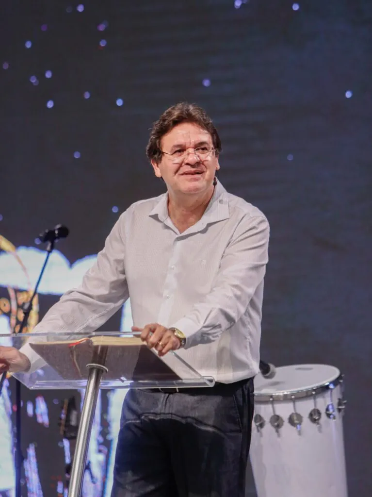 Quem está ao leme?