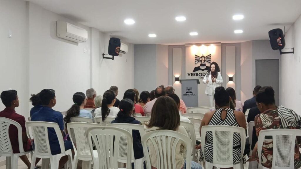 Após anos de treinamento, integrante da Verbo Sede assume chamado na Europa - Edina Jorge