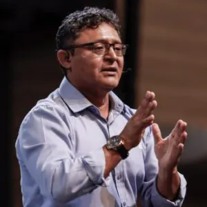 Os 4 “todos” de Deus: as verdades absolutas de Jesus - José Alegria