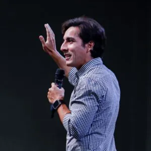 Não fique caladinho: posicione-se pela Palavra - Thiago Garcia