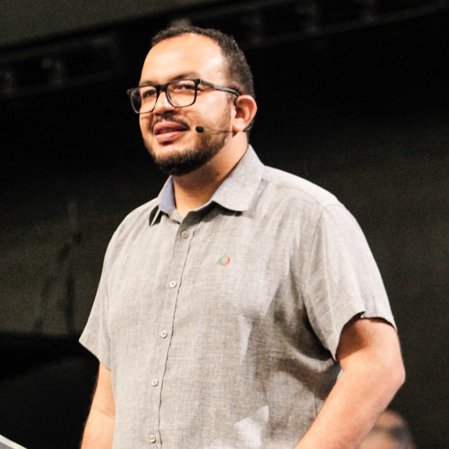 À mesa de Deus: o convite para a comunhão que transforma - Cássio Oliveira