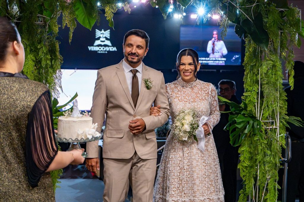 Verbo Sede celebrou casamento coletivo com 14 casais