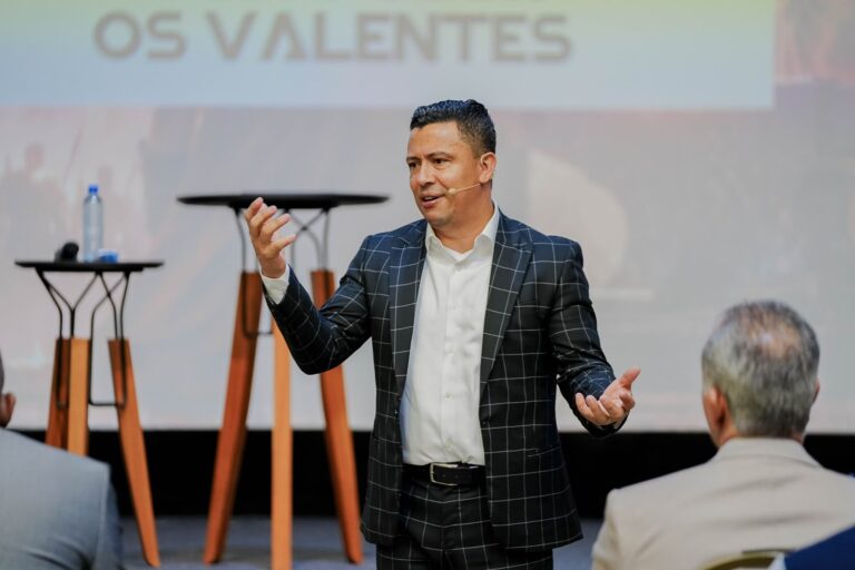 Onde são forjados os valentes